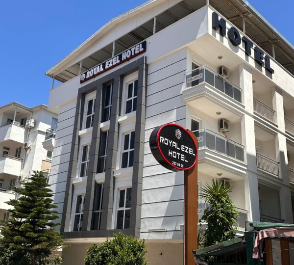 Royalty Ezel Hotel